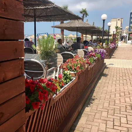 New Beach With Sea View Apartment Durres